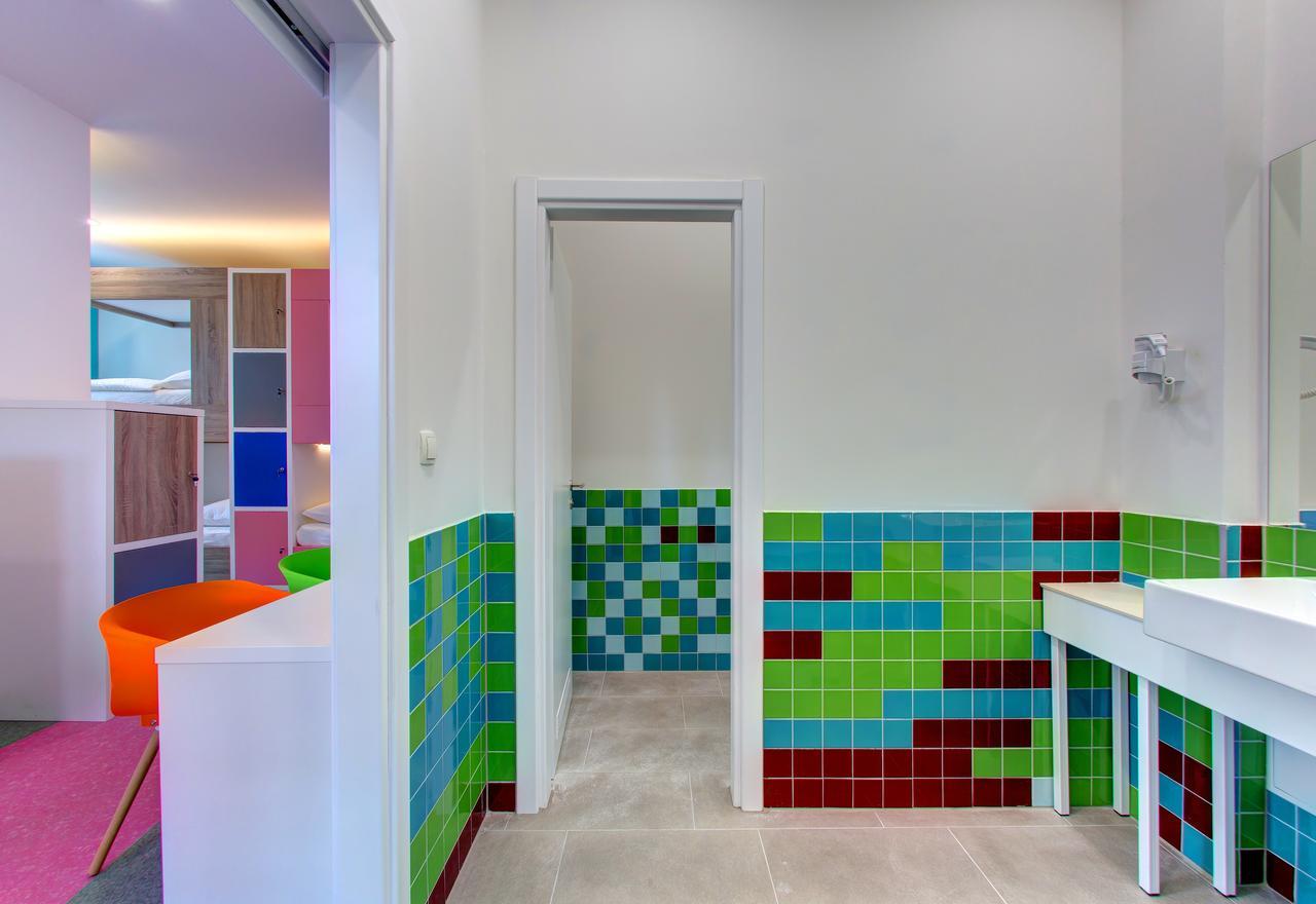 Starmo Hostel Мостар Екстериор снимка