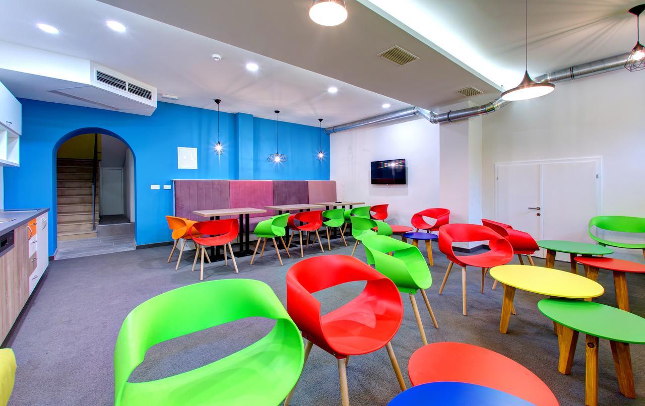 Starmo Hostel Мостар Екстериор снимка